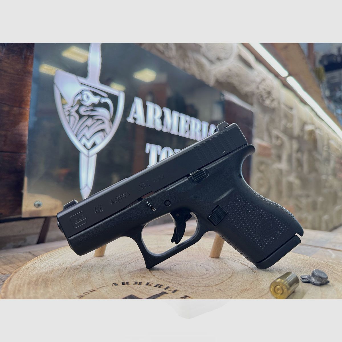 USATO – PISTOLA – GLOCK MOD. 42 cal. 380 AUTO | 9 CORTO, billede 1 af 5