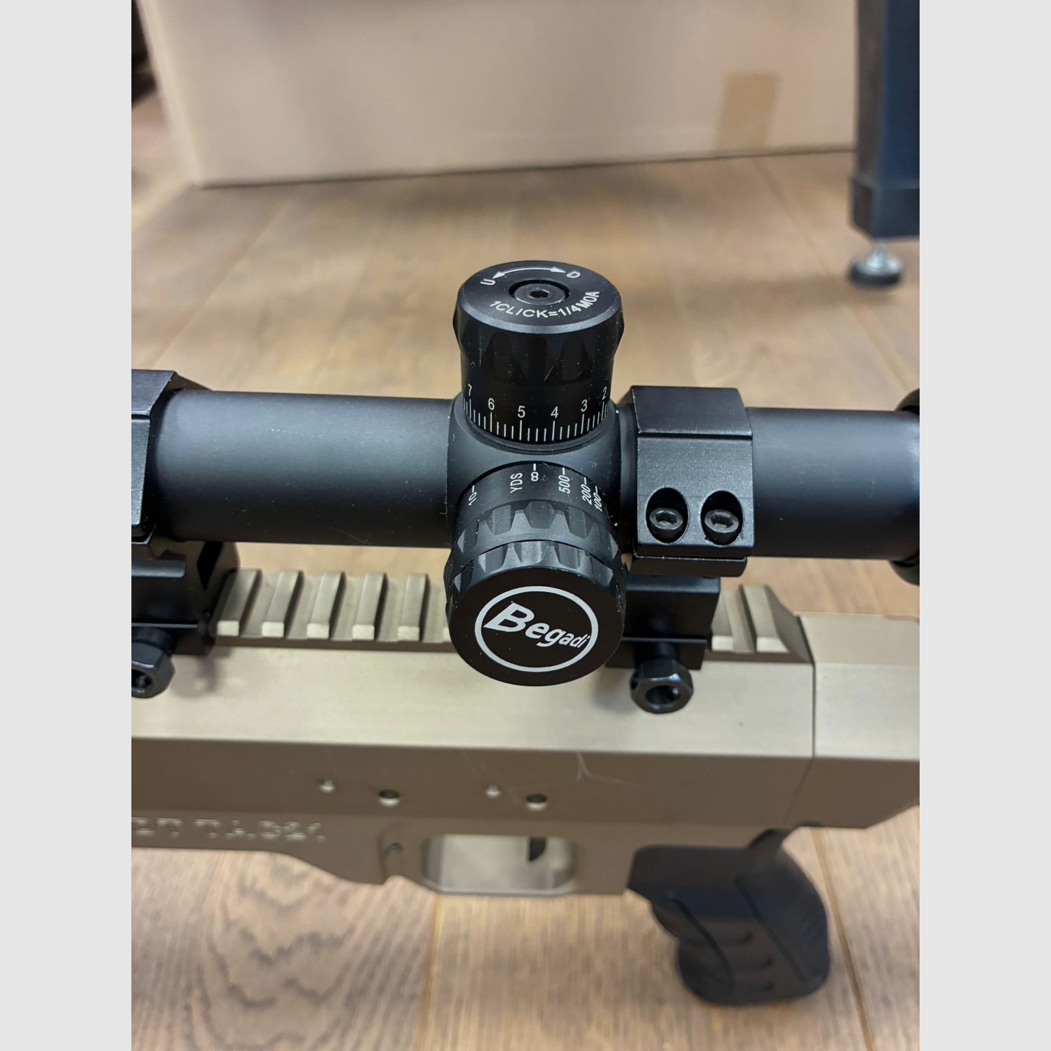 Remington 700 mit MDT TAC 21 mit Zielfernrohr Begadi SharpAim