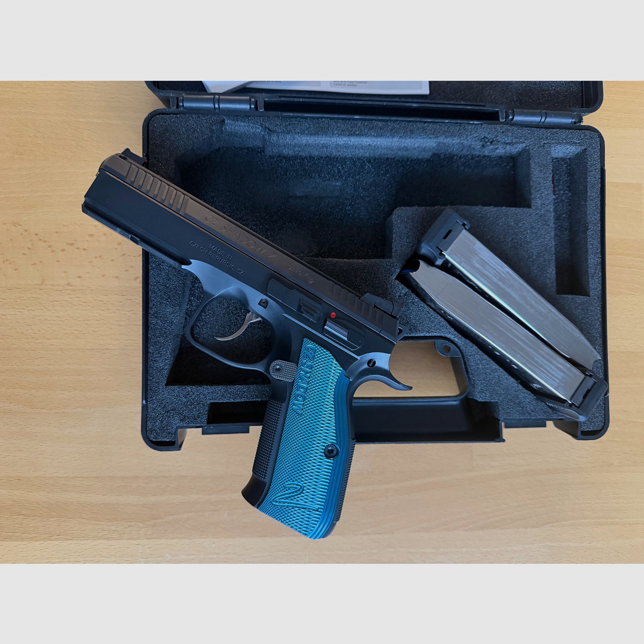 Pistolet CZ 75 SP-01 Shadow II Niebieski Shadow 2 9mm Luger