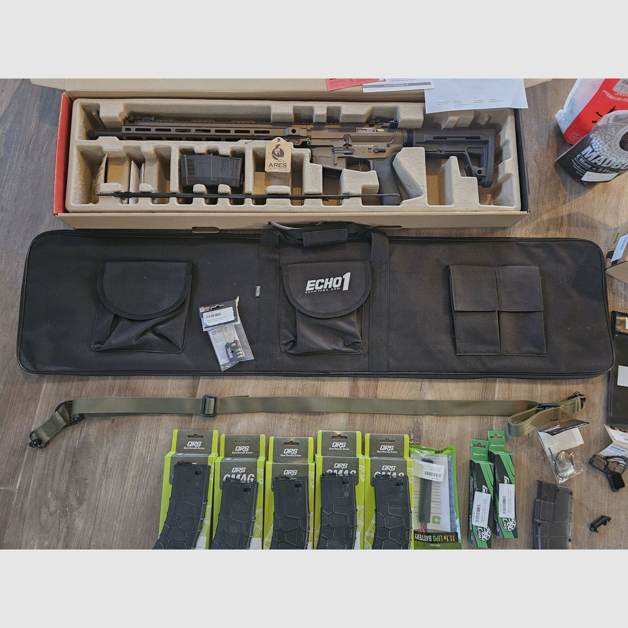 Ares M4 X-Class Model 15 S-AEG Softair-Gewehr + Ausrüstung WIE NEU/Unbenutzt