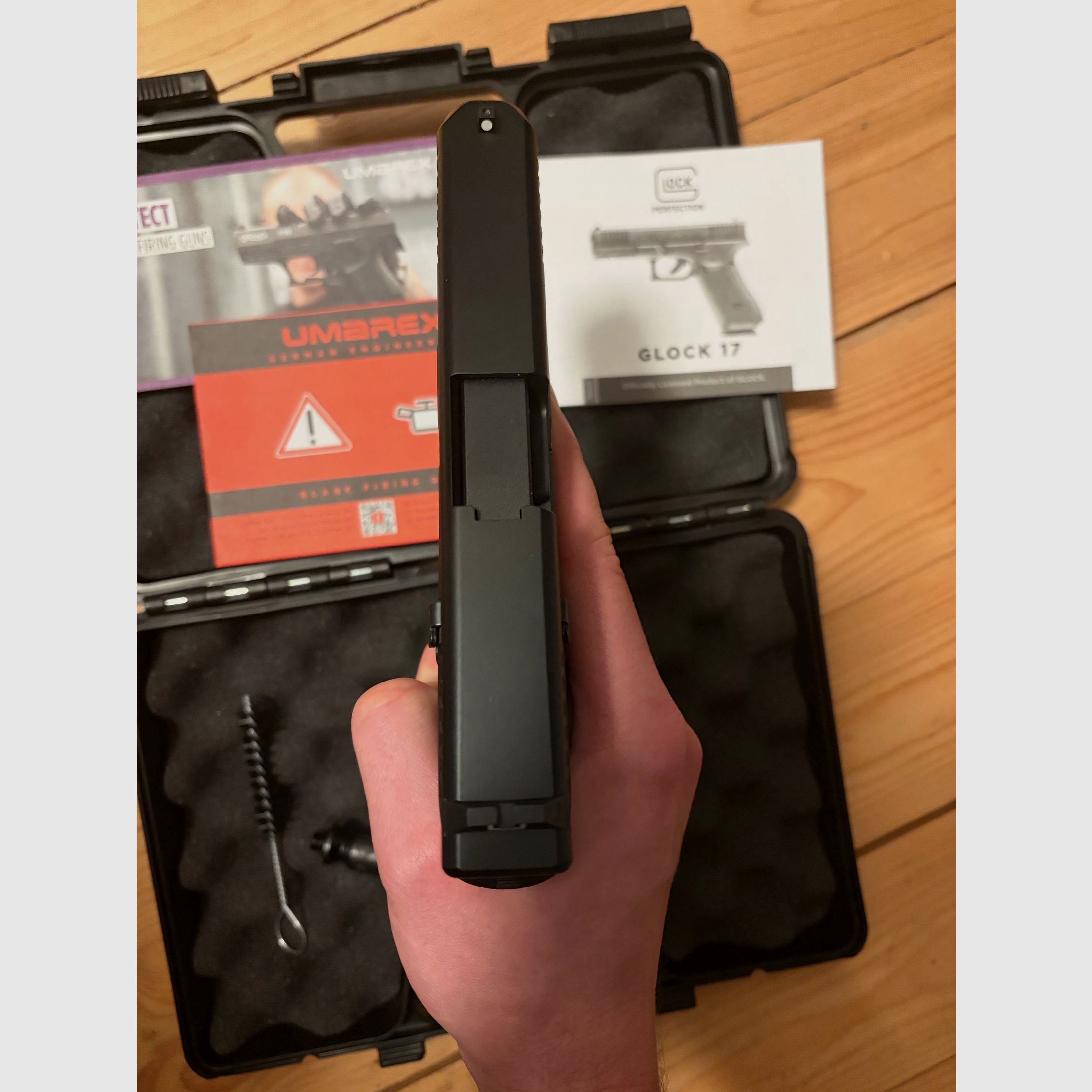 Glock 17 Gen5 9mm Pak