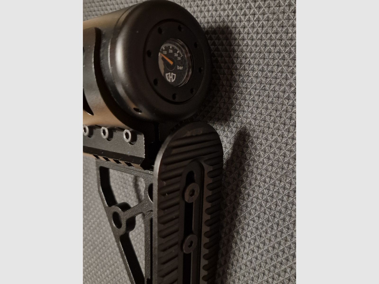 AEA Megalodon unregulated tank with pressure gauge