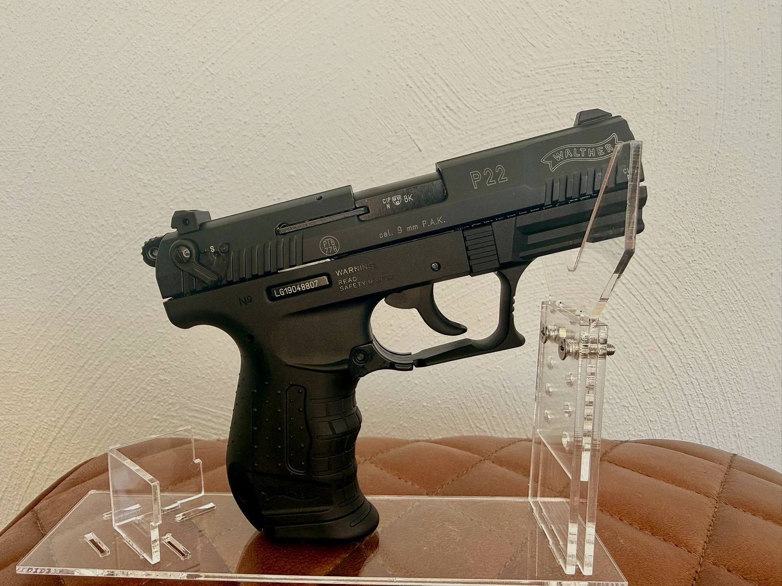 Walther P22 Ready Schreckschuss Pistole 9mm P.A.K. brüniert