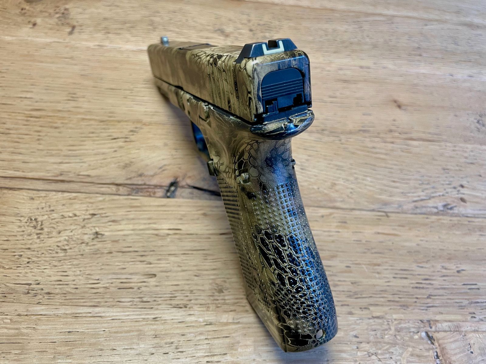 Customized Glock 17 Gen4 9mm Luger komplett set  - überarbeitet