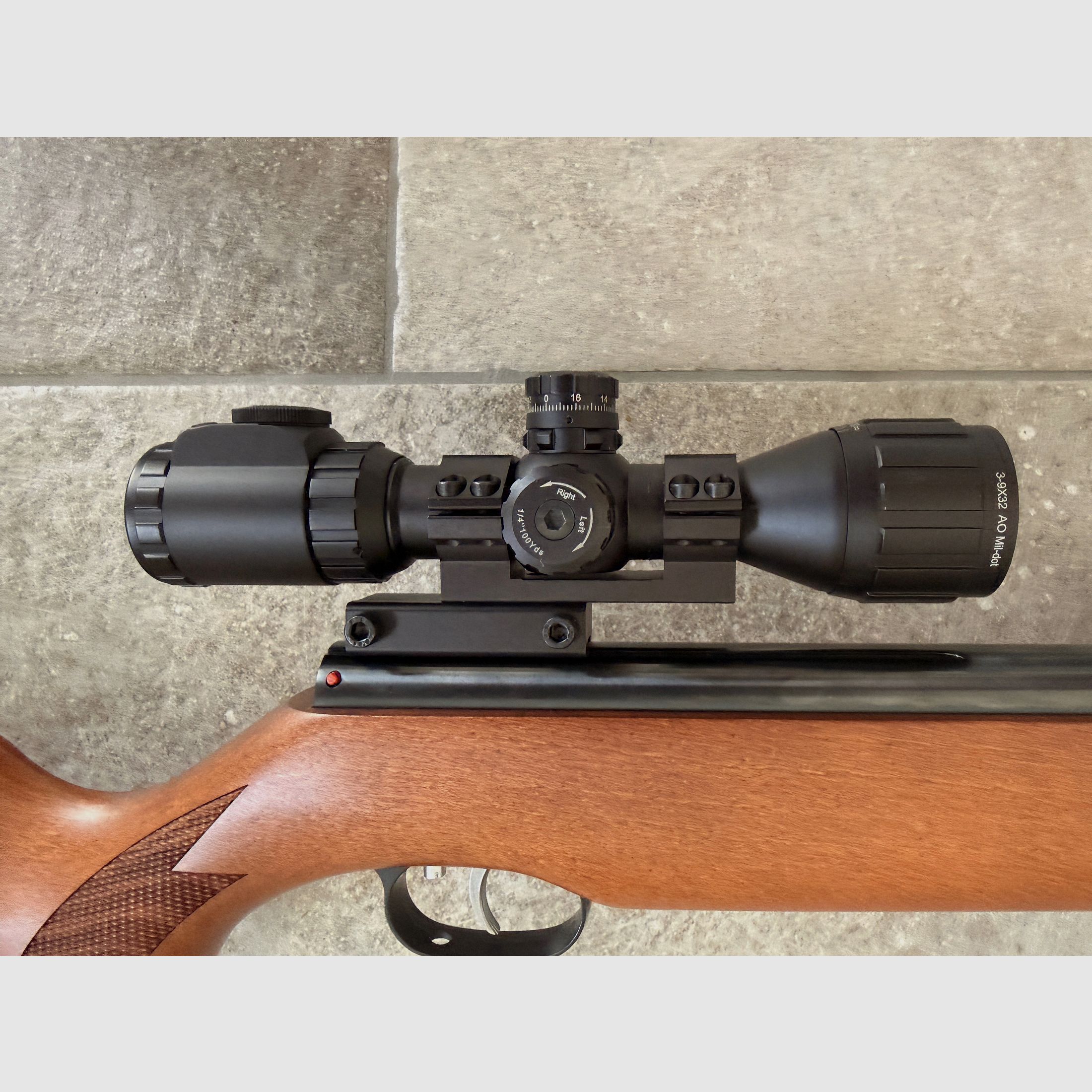 UTG 3-9x32 AO including offset mount