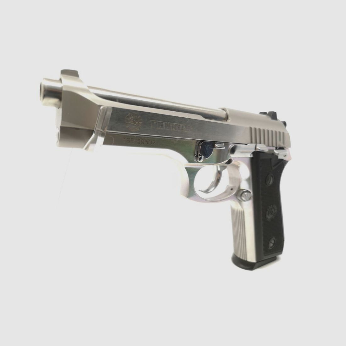 Taurus	 PT 92 AFS