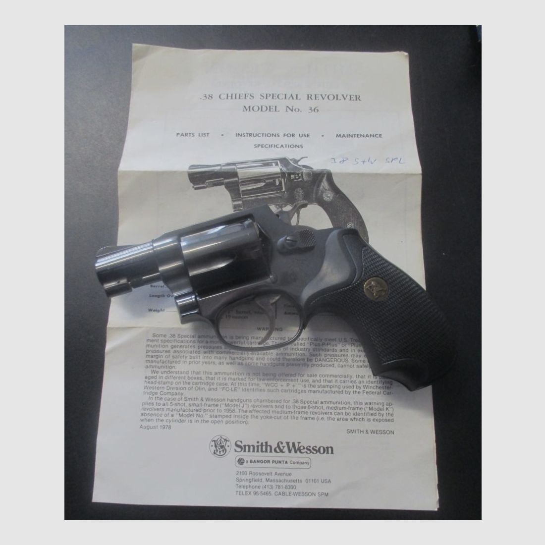 Revolver Smith & Wesson Mod. 36 avec poignée Pachmayr .38 spl 36