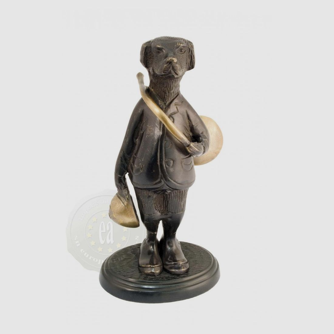 Bronzene Themen mit Trompete