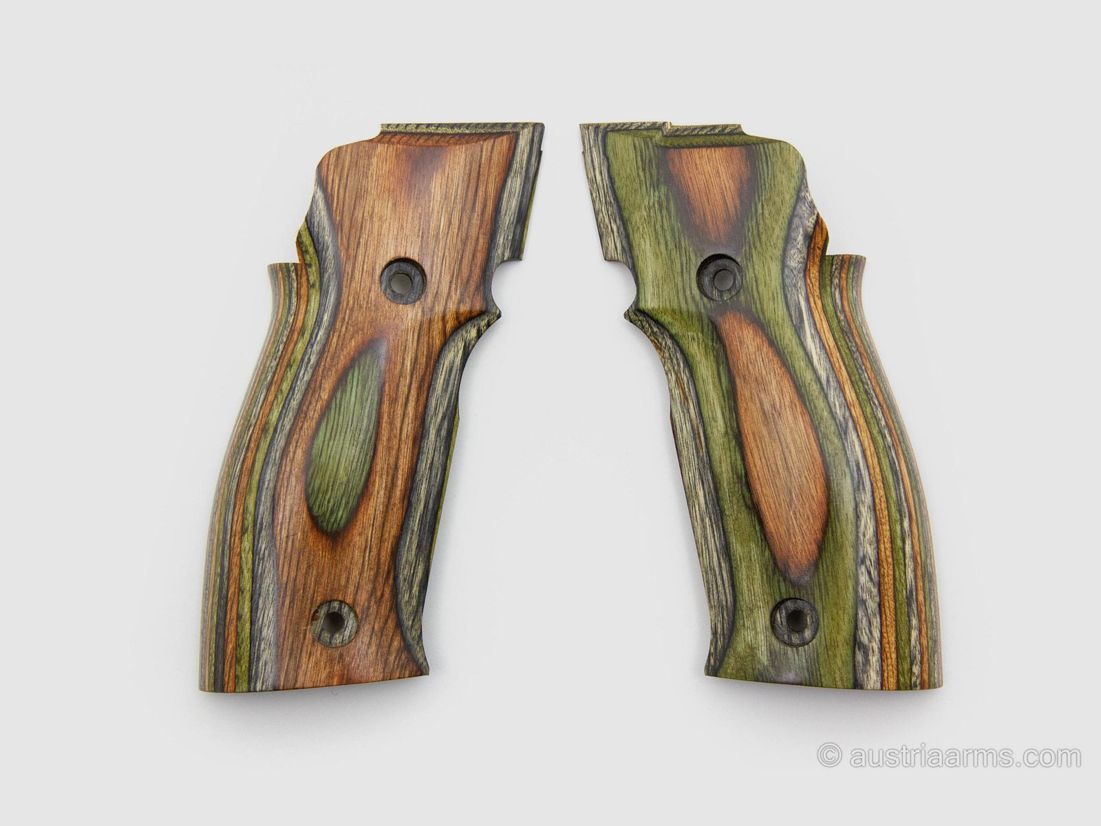 Nill Griffe SIG Sauer P226 X – Nussbaum, Grüne Akzente, Bild 1 von 2