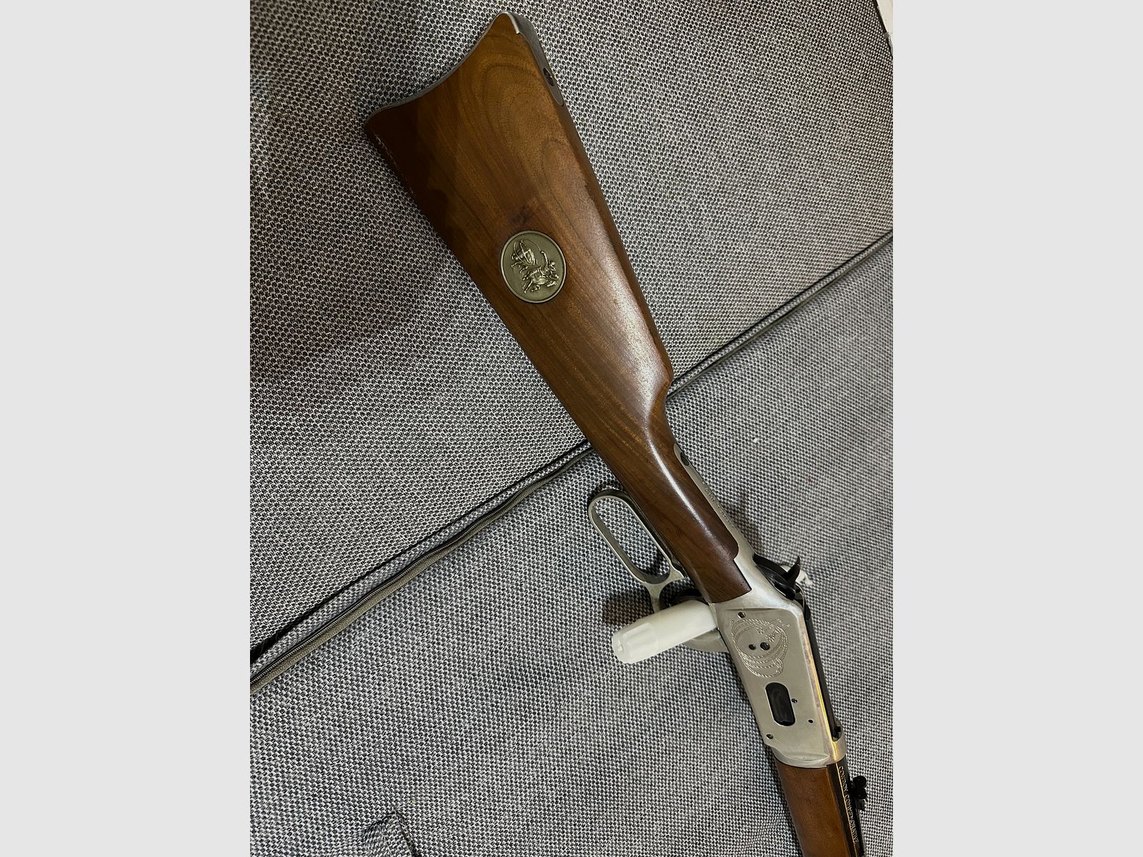 SONDERMODELL Winchester UHR Cowboy Commemorative 1894 .30-30 Win