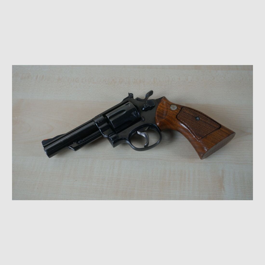 Smith & Wesson 19 -2