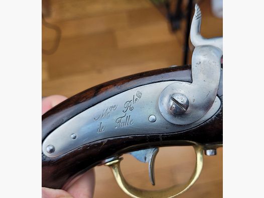 Magnifico Pistola Navale modello 1837 primo tipo – "quasi" non modificato – Manifattura Reale di Tulle nel 1841 – Ancora in calotta – Bellissimi marchi ben omogenei – Arma rara – Stato TBE