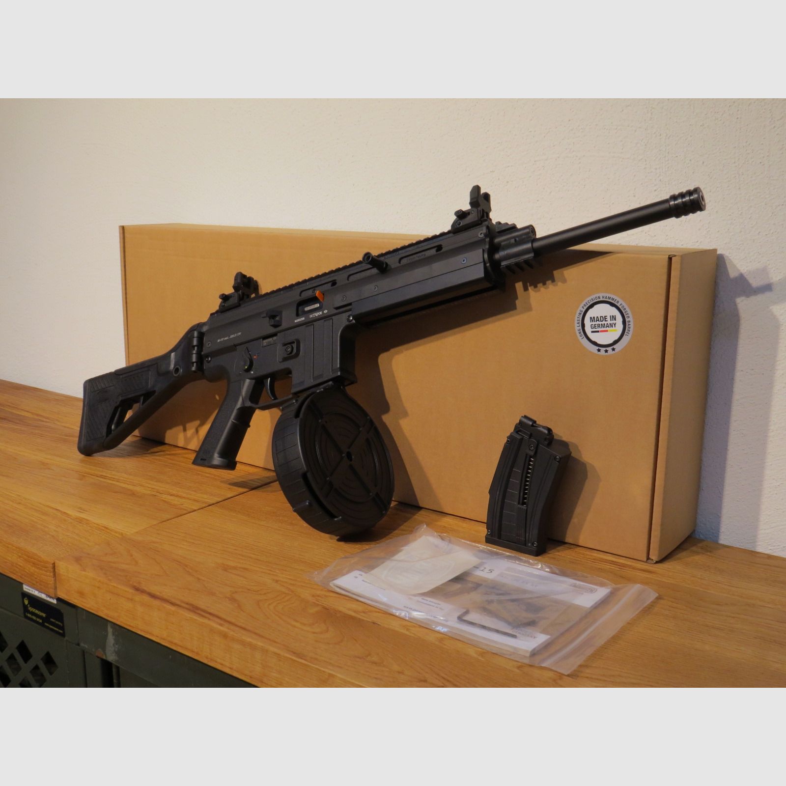 MAUSER M15 Sport - carabina semiautomatica - .22lr HV - Nero - incluso 110 colpi tamburo magazine