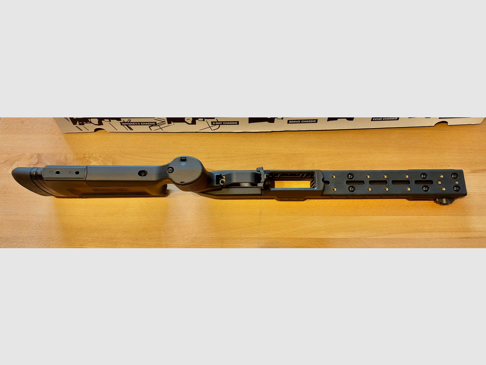 KRG Bravo Chassis für Tikka T3 / T3x / CTR, schwarz, super Zustand
