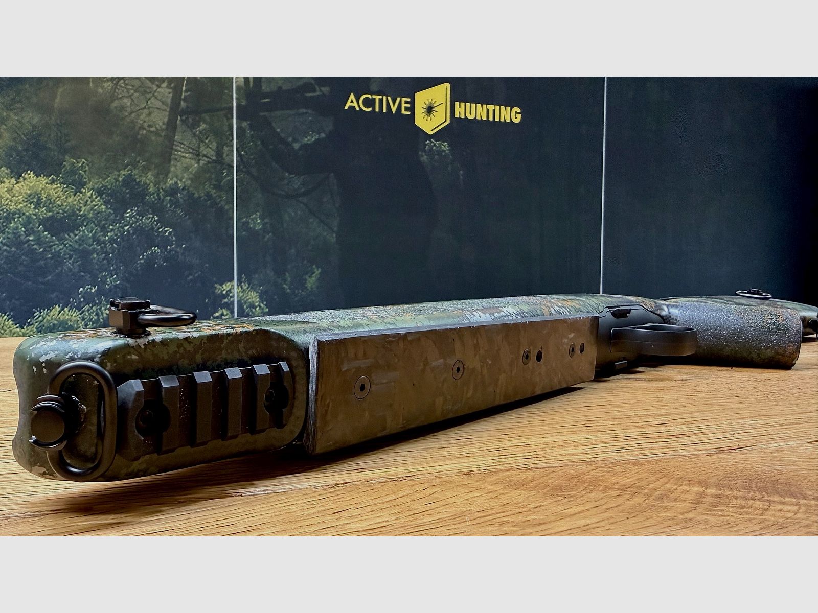 Carbonomix Hunttech inkl. Original Blaser R8 System/Gehäuse mit Abzugseinheit / Vollausstattung / NEU