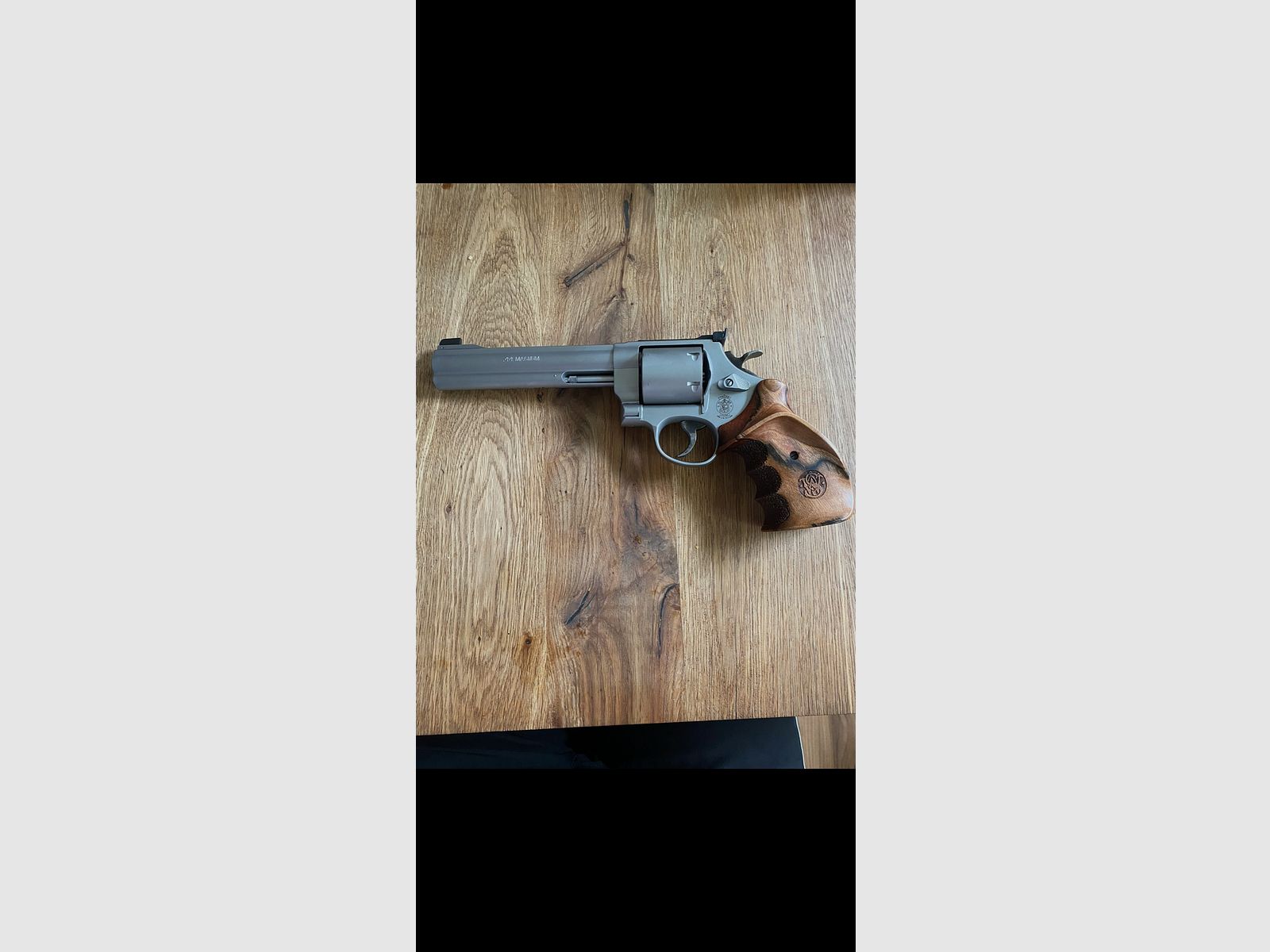 Smith & Wesson Classic Champion 44. Magnum