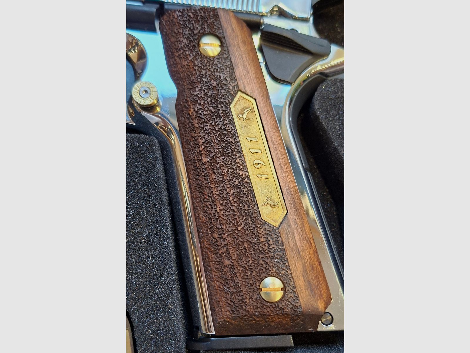 Colt 1911 Chrom, neu, unbeschossen, lange Federführung, Sammlerstück.