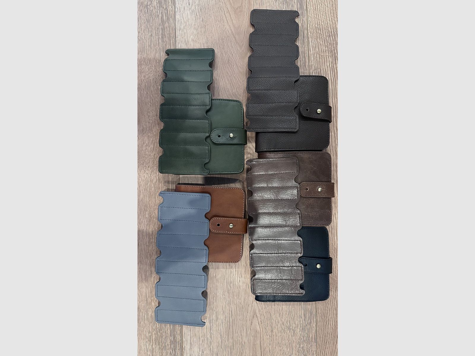 - Polowanie - Patronenetui Etui Patronentasche Ledertasche Munitionstasche