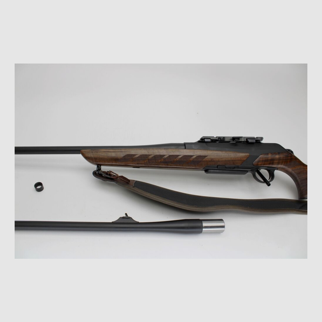 Merkel RX HELIX BLACK DS mit Wechsellauf und HLX Dämpfer und Dentler Basis	 .308Win + 8x57JS