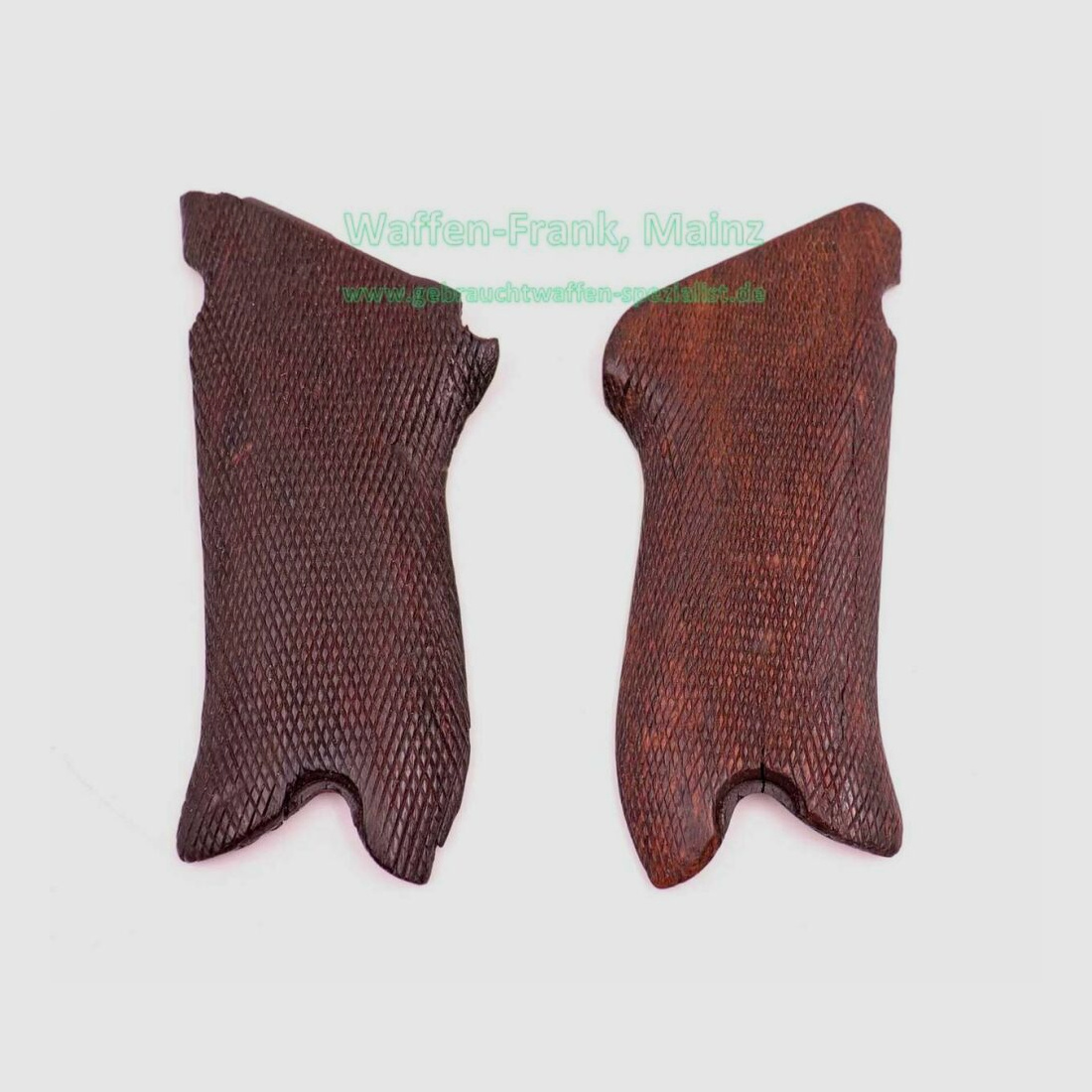 Mauser - Oberndorf Griffschalen für 08 mit ''SS''-Stempel