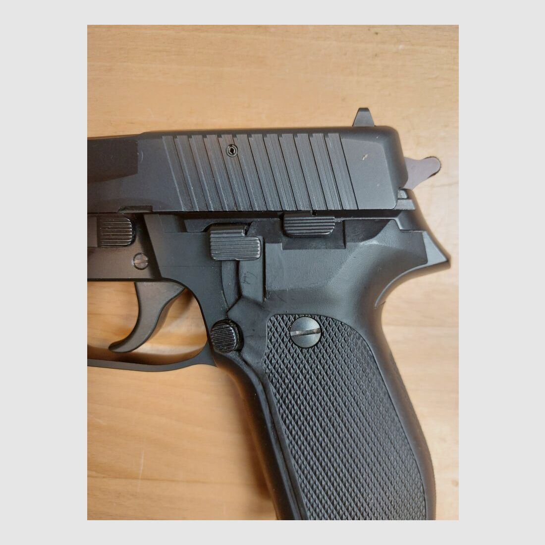 Sig Sauer P 226