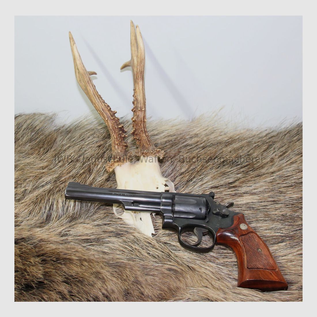 Smith & Wesson 19-5 mit 6"-Lauf brüniert