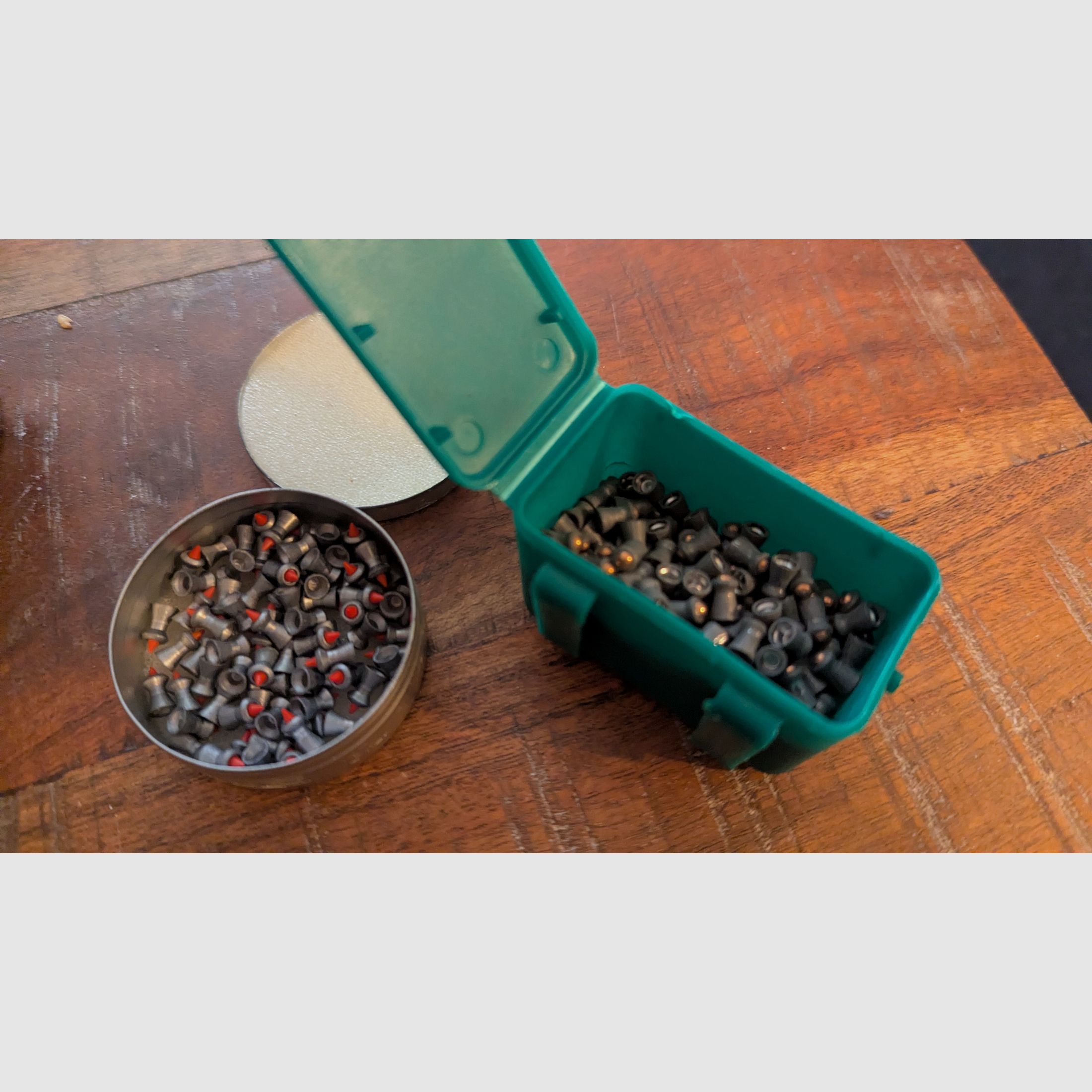 Pellets de Caza Premium Predator + Gamo Rocket Destructor