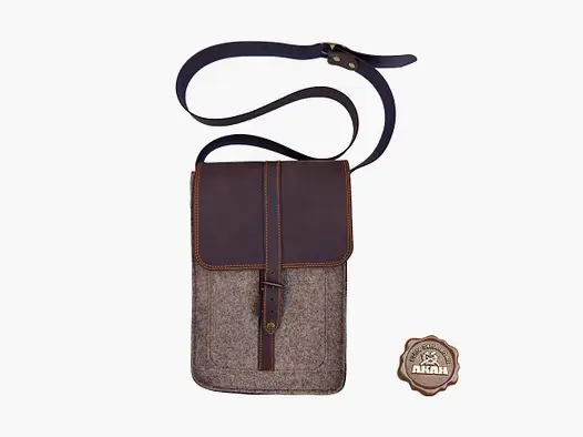 AKAH Messenger-Tasche aus Wollfilz und Büffelleder