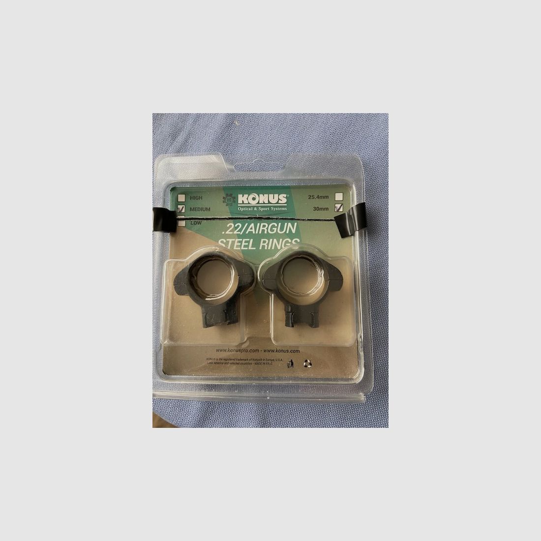 Montaggio del mirino di KONUS