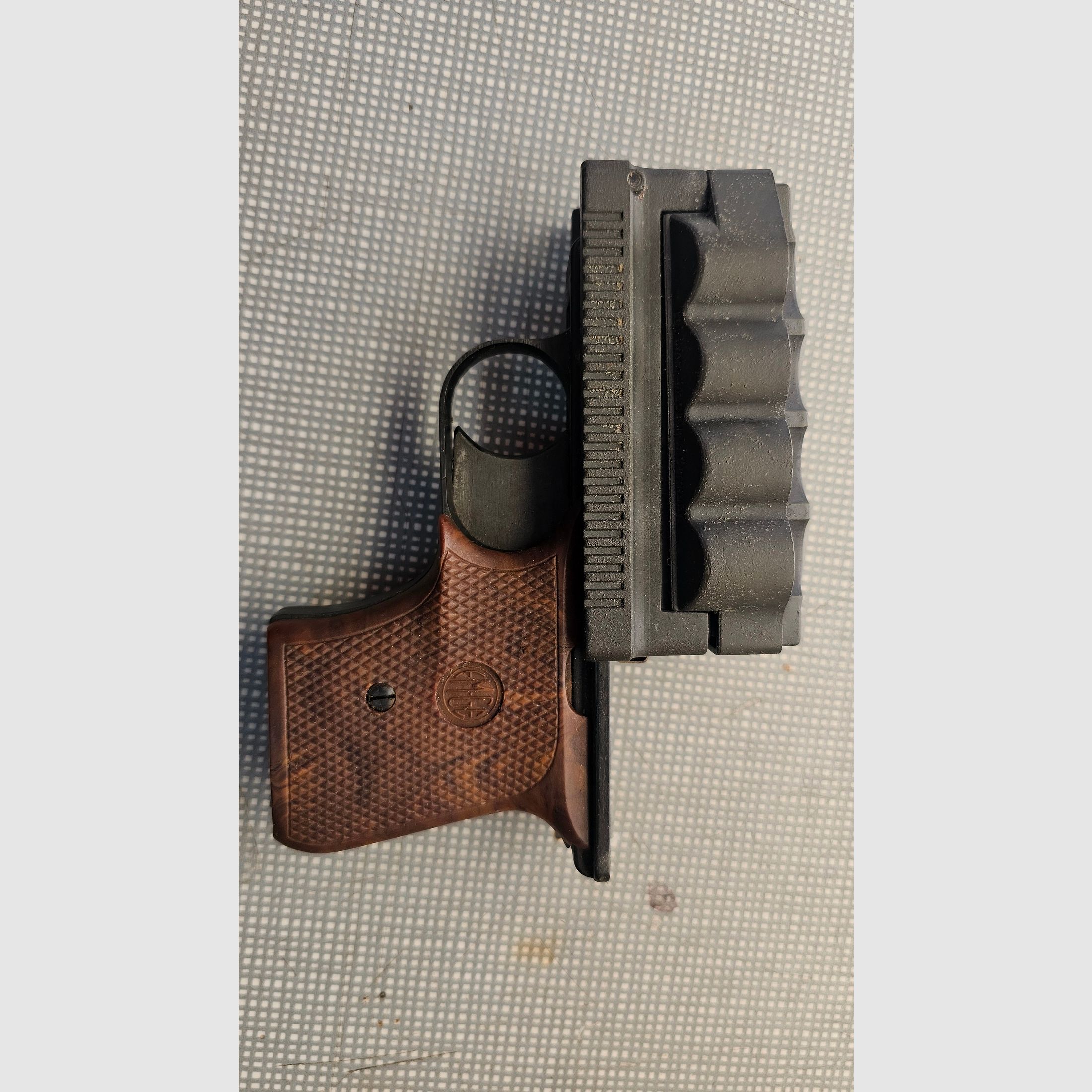 Em ge 64 dispositivo di segnalazione