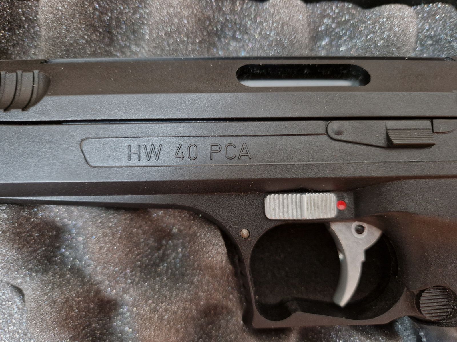 HW 40 PCA  Vorkompressions Luftpistole Weihrauch Kaliber 4,5 mm