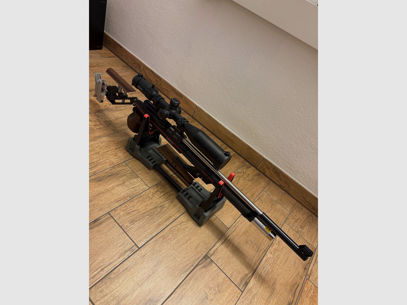 Anschütz Luftgewehr 9015 ONE Basic 1 mal benutzt Rechnung vorhanden