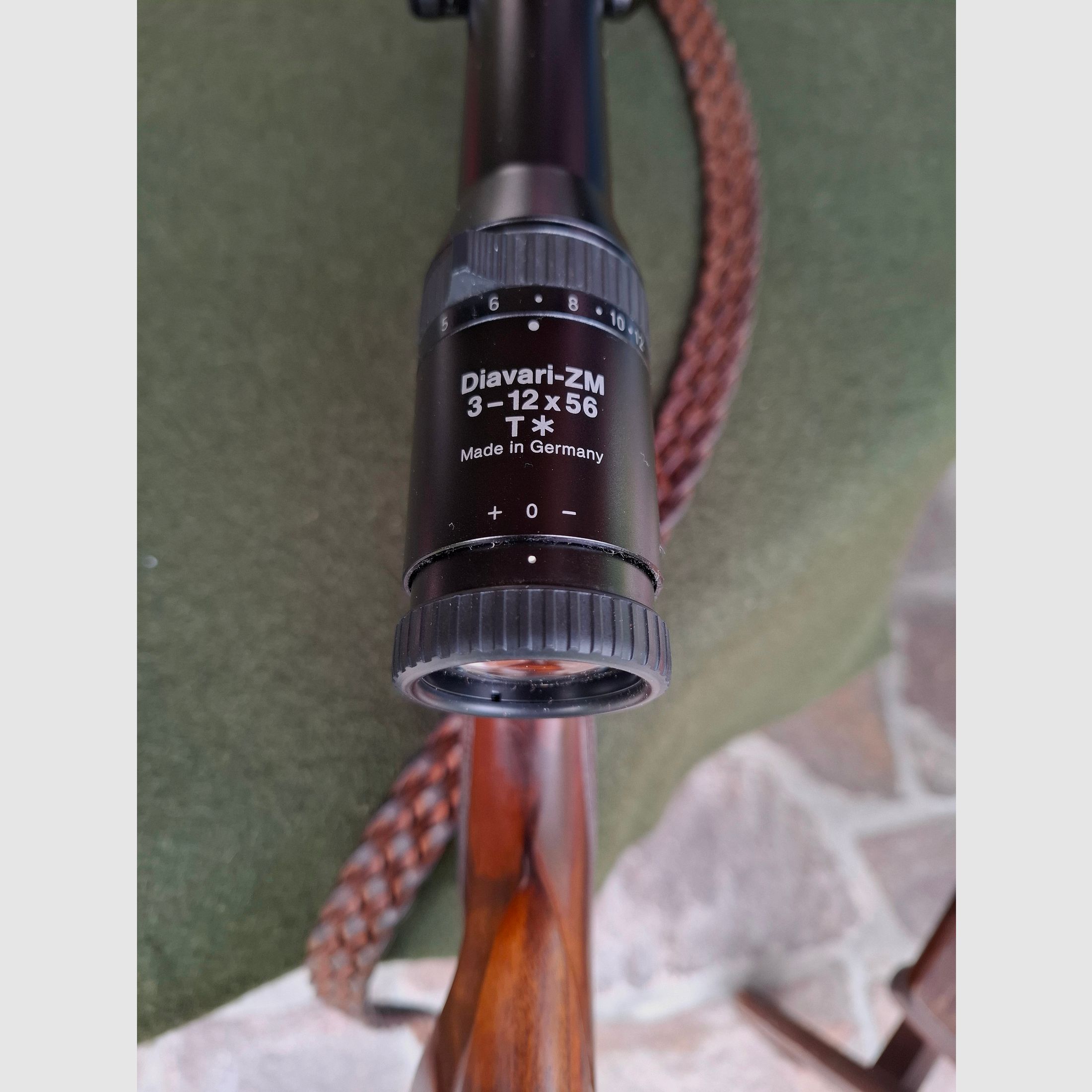 Bockbüchsflinte von Blaser mit Zielfernrohr