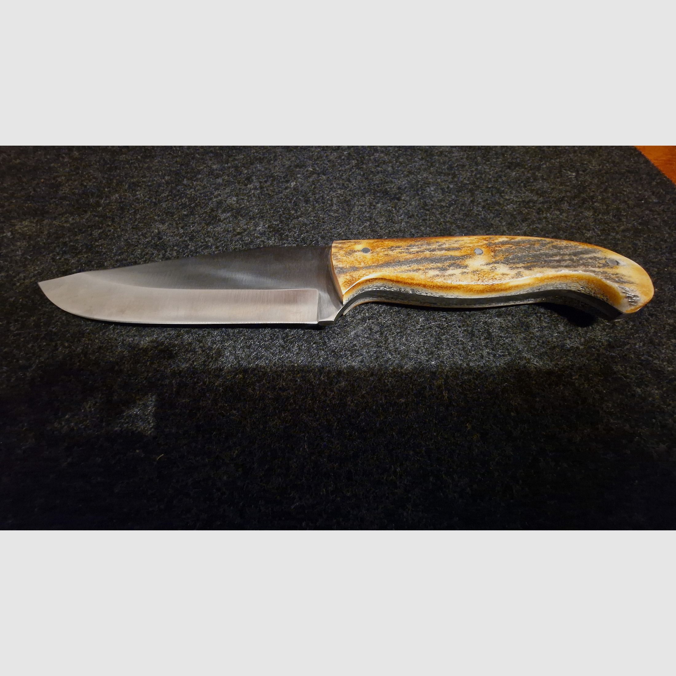 Handgefertigtes Jagdmesser aus Sürmene
