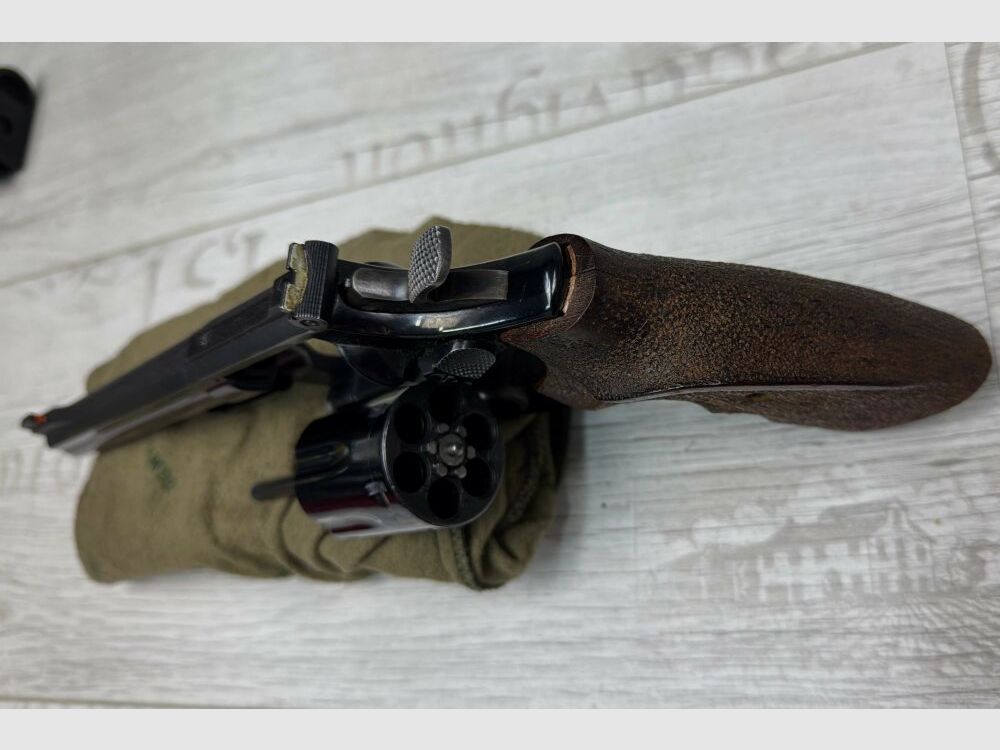 Smith & Wesson 19-4 .357Mag