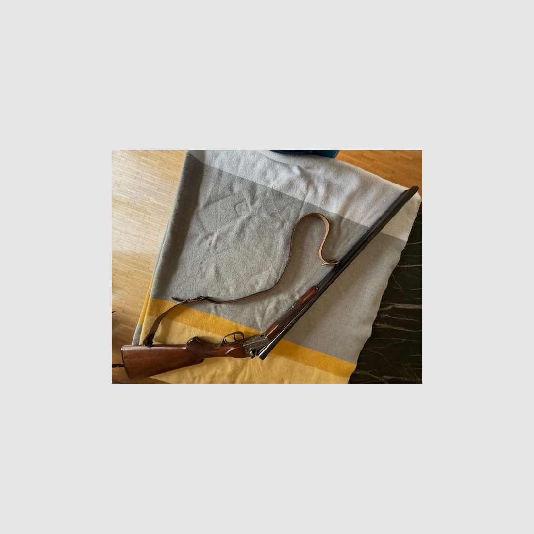 Double shotgun, Michuel Larranaga - Spain, caliber: 16/70 with engraving on lock plates