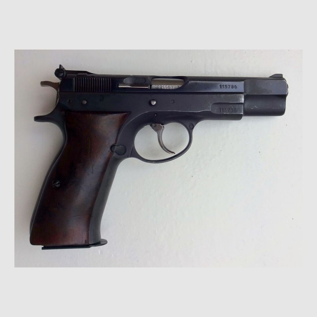 CZ BRÜNNER CZ 75
