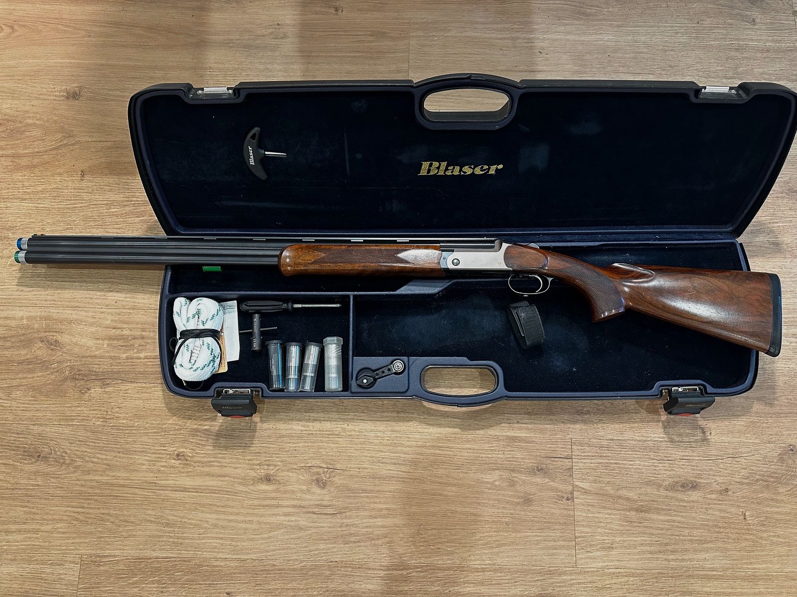 Blaser F3 over-and-under shotgun / over-and-under double shotgun 12/76