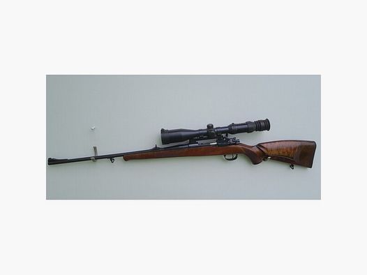 Repetierbüchse Zastava im Kal. 8x57 IS mit ZF Supreme