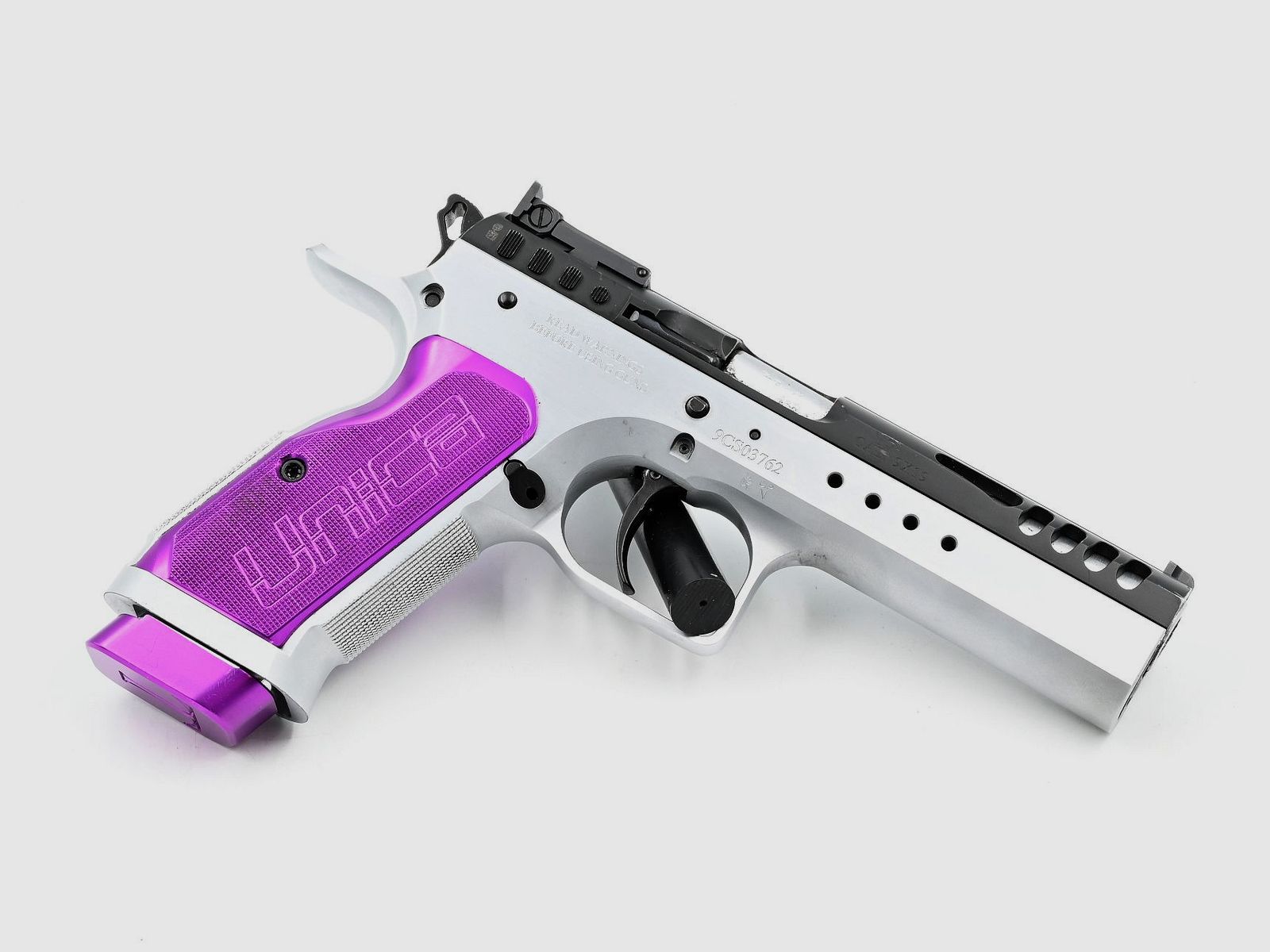 Arma a noleggio | Pistola Tanfoglio Limited Custom, Cal 9x19, immagine 2 di 2
