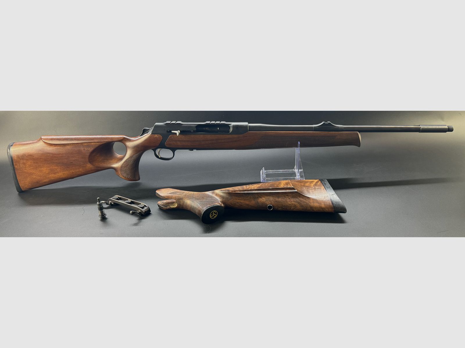 Sauer 303 - Halbautomat; Kal.: .30-06Spring + variable Gasabnahme + Sauer Montage für Zeiss Schiene