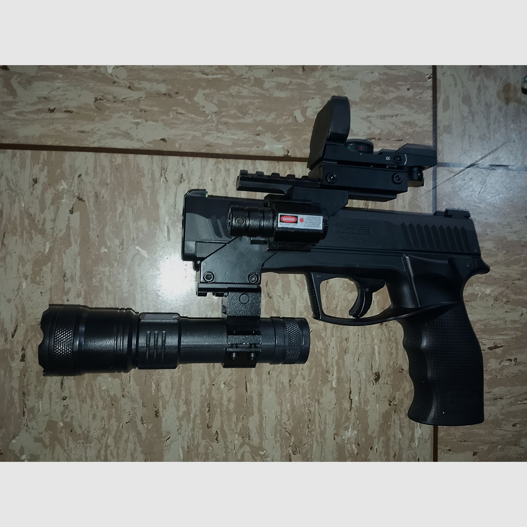 Hdp50 Tp50 T4E RAM .50  Gen 2 mit Visier Rot Grün Punkt Top Mount Scope + CO2 Kapseln + Flashlight Zoom Strobo + Laser + Alu Kugeln Rubberballs neu 