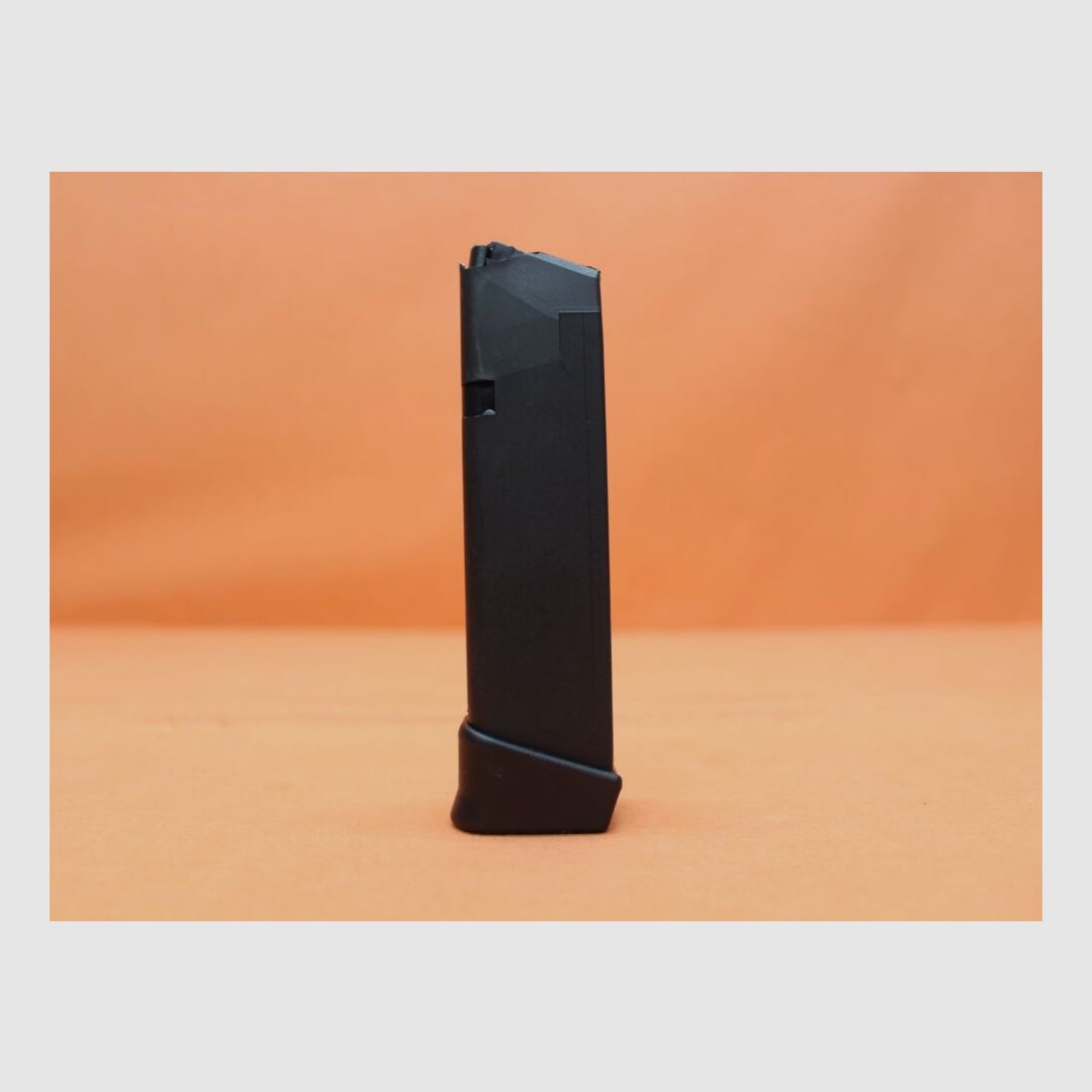 Glock Glock 31: Magazine 17-round (15+2) Gen4 .357SIG Polymer Black