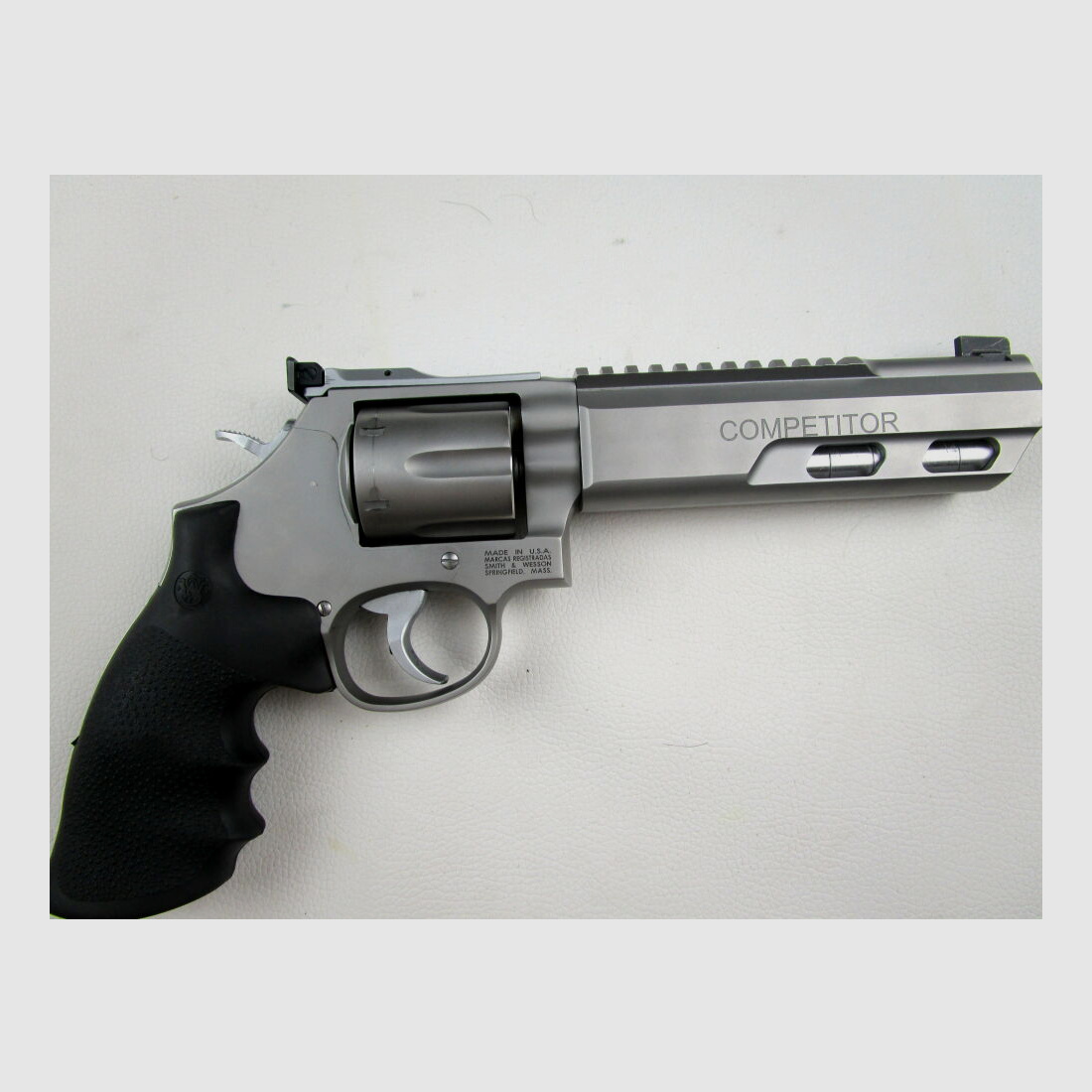 Smith &Wesson	 686- Competitor