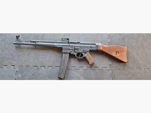 GSG StG 44 Schreckschussgewehr 9 mm P.A.K. Vollmetall Echtholz