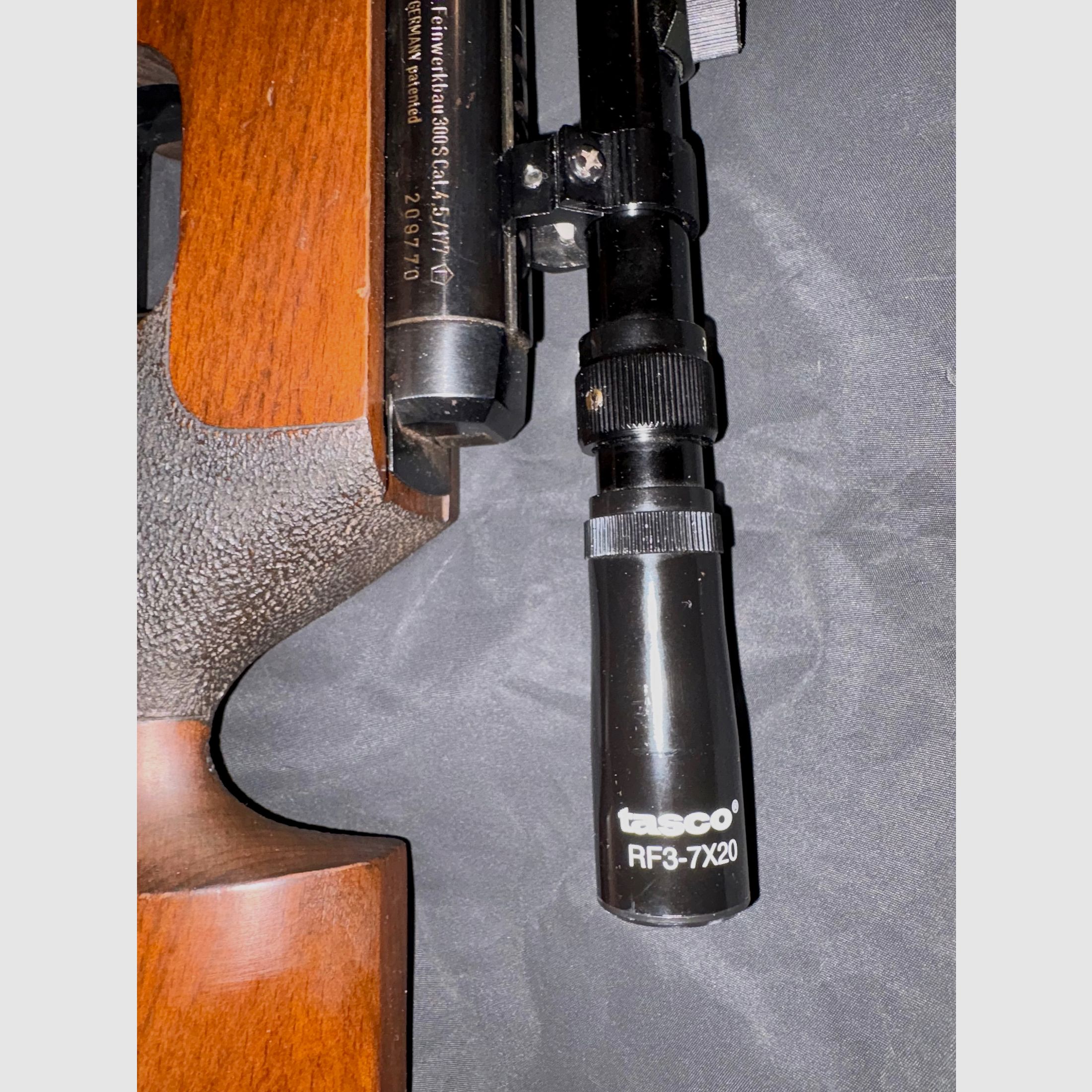 Feinwerkbau 300S Match – 250 VB Klasyczna wiatrówka z tłokiem