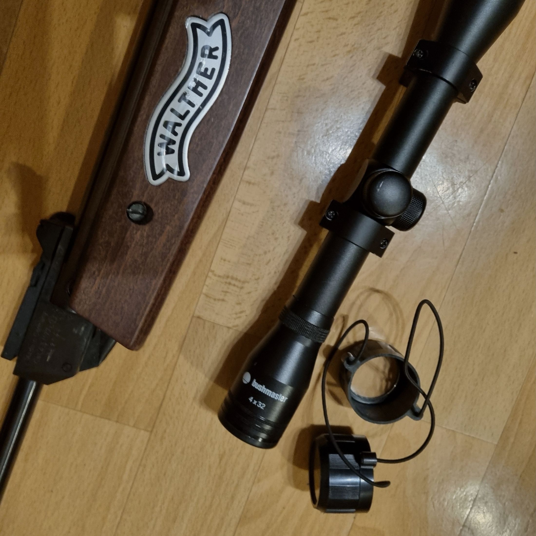 Walther Panther Knicker, 4,5 mm mit ZF Bushmaster, dazu 100 Prometheus Projektile