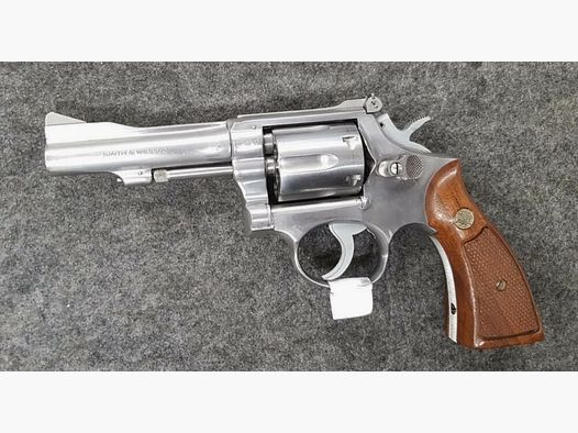 Smith & Wesson 67