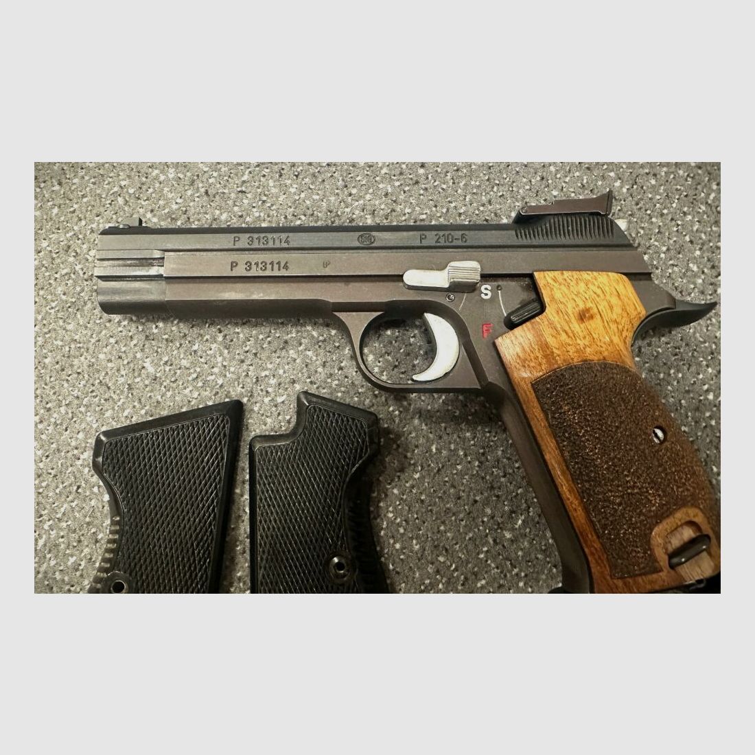 SIG P 210-6, zdjęcie 2 z 3