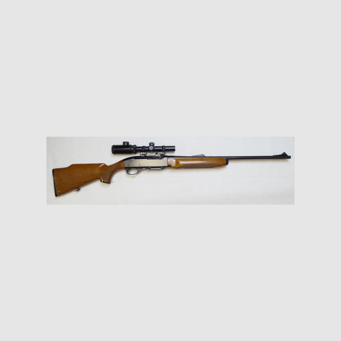 Remington Model 7400 Selbstladebüchse im Kaliber .30-06 Sprg. incl. Luger 1.5-4.5x20 Drückjagdglas